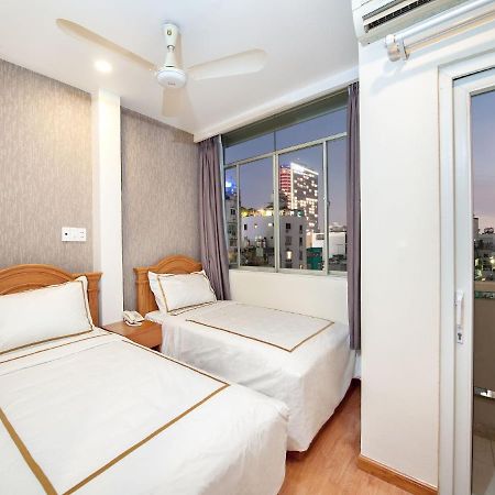 Lan Anh Hotel Bandar Ho Chi Minh Luaran gambar
